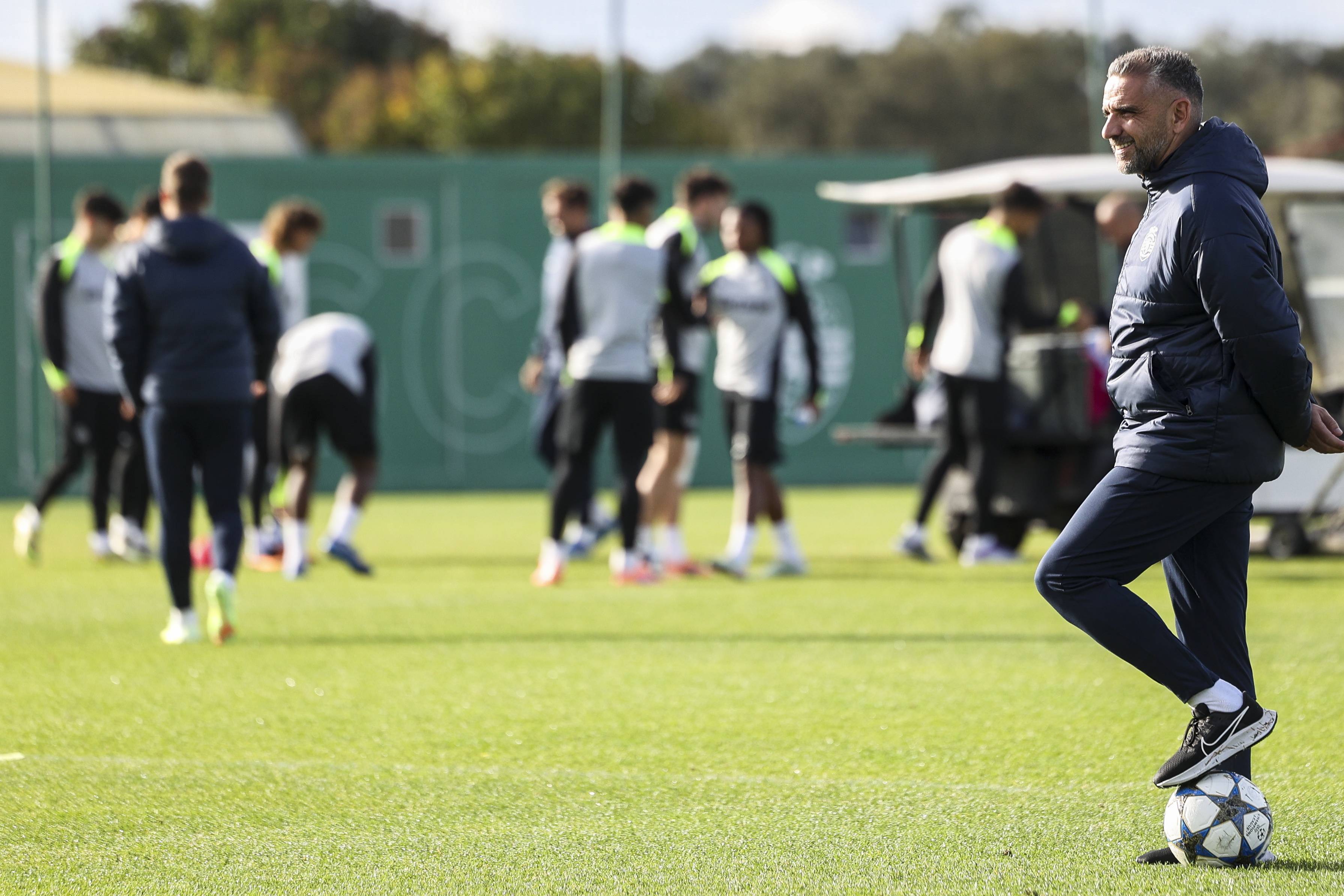 包含清晨葡萄牙体育备战亚冠山东男篮赛前止住颓势，这一次真的窗口期新疆广汇备战CBA季后赛的词条一竞技电子