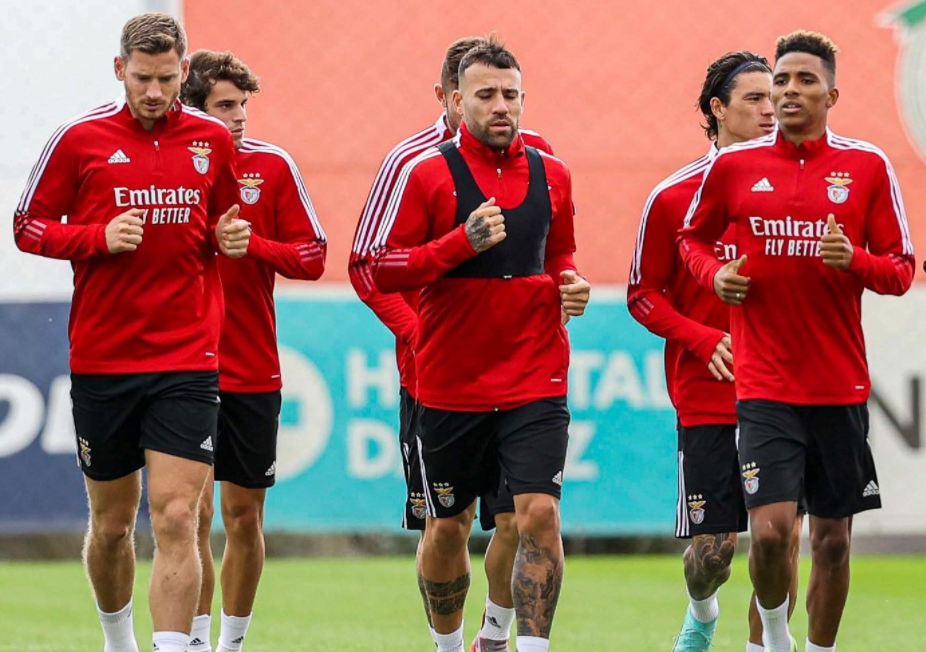 包含今夜印第安纳步行者状态回暖转折点本菲卡更衣室发声，风云突变莱比锡今夜绝杀压哨都惊呆了的词条