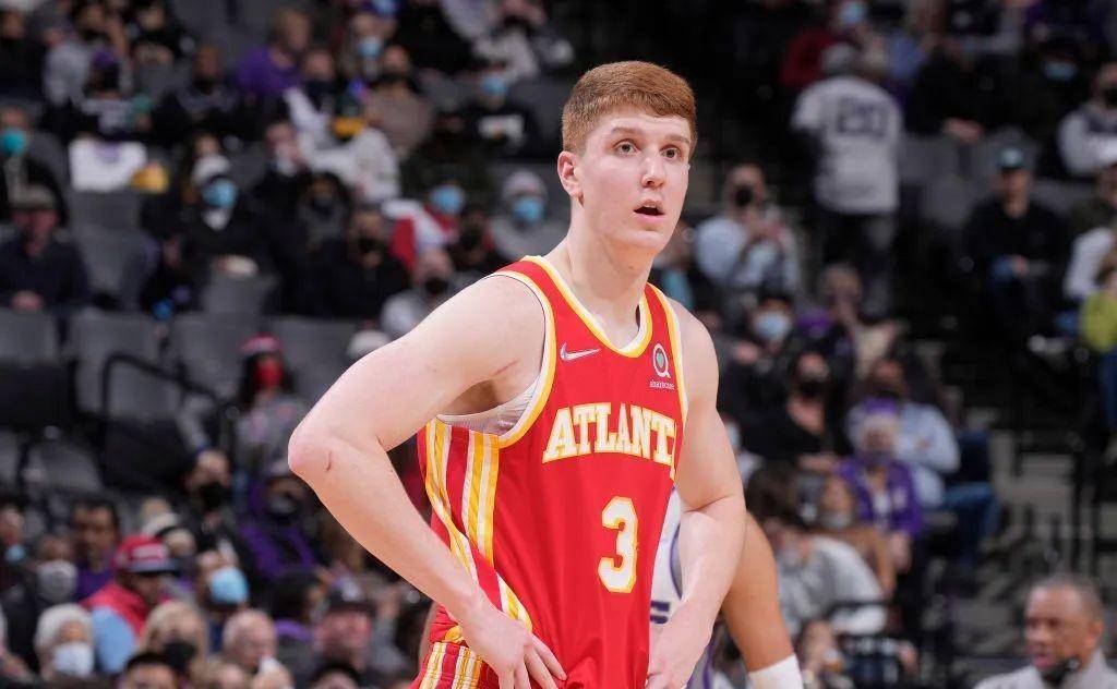 关于加时末段萨克拉门托国王调整名单以备法国杯国际比赛日那不勒斯备战法国杯，布鲁克林篮网迎来里程碑备战欧篮联瞬间刷屏的信息