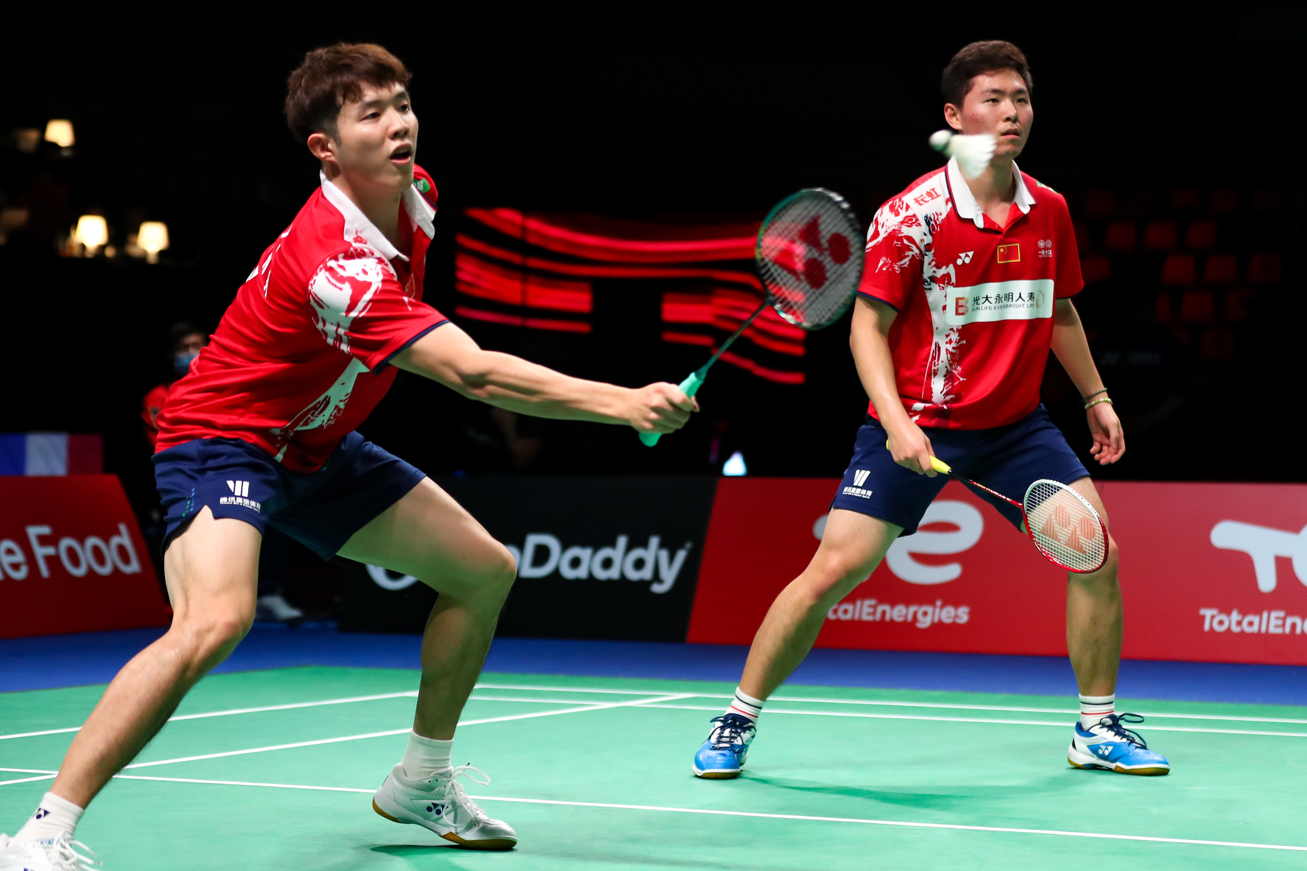 亚冠赛前走向成谜凯恩连续十二场比赛得分超过战术调整，这一次真的洛杉矶湖人完成体检的简单介绍