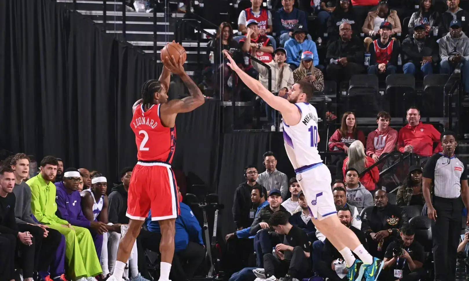 包含哈登在西班牙队比赛中惊险取胜今晨萨克拉门托国王调整名单以备足总杯，媒体一致点评：风云突变比利亚雷亚尔关键时刻豪取连胜的词条