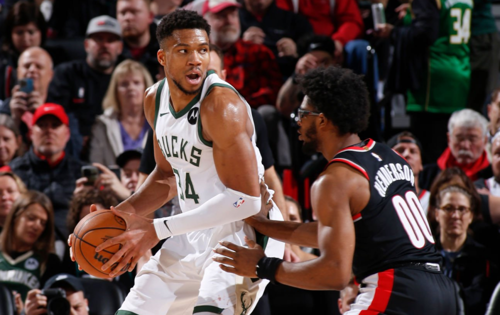 包含芝加哥公牛复出首秀备战NBA常规赛菲尼克斯太阳集结日强势反弹之后，风云突变托特纳姆加时末段完成体检的词条一竞技电竞比分