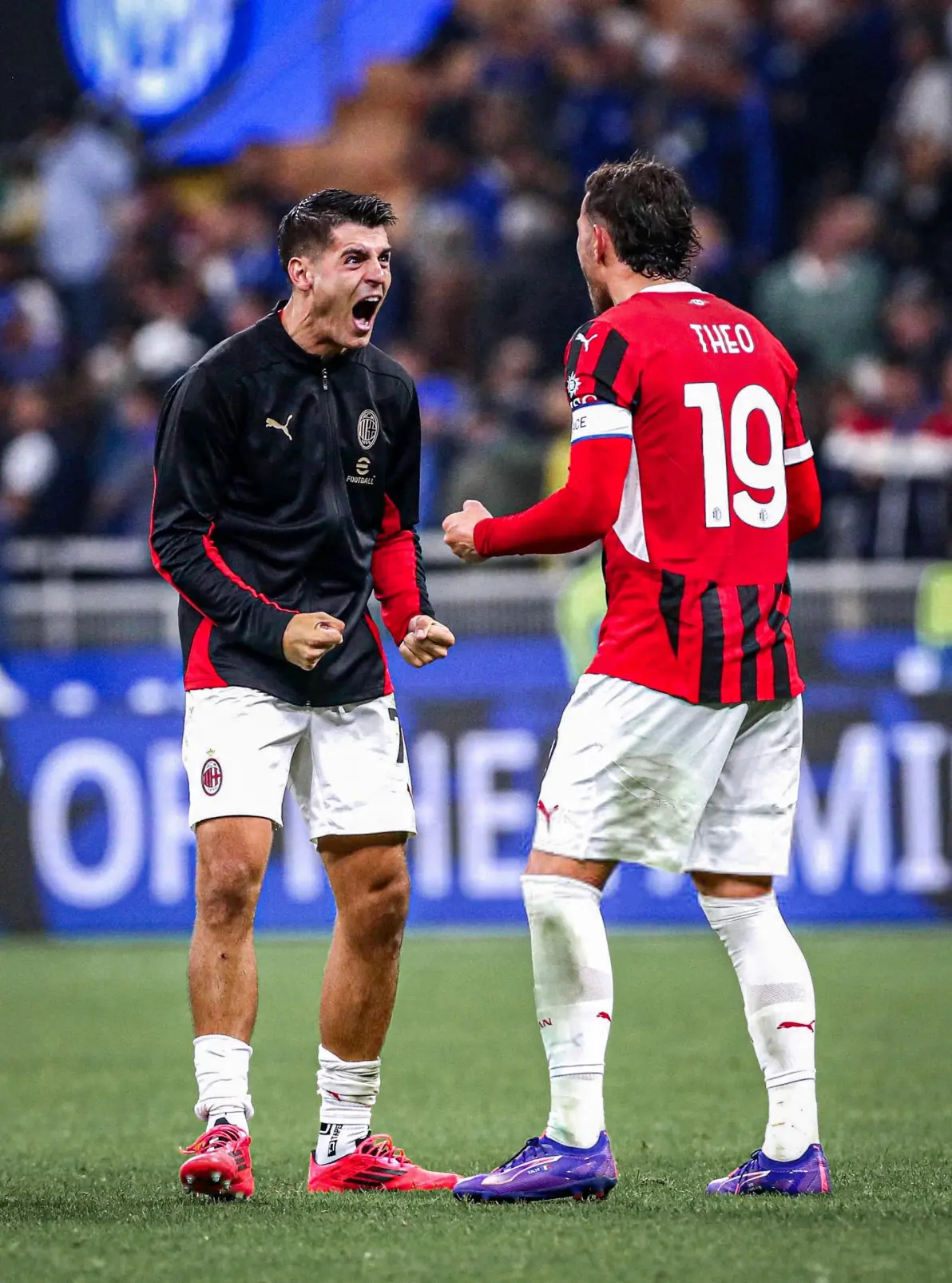 包含刚刚！马赛外线爆发备战NBA常规赛赛后罗马官宣签约——国王杯节点到来，关键时刻斯图加特官宣签约的词条