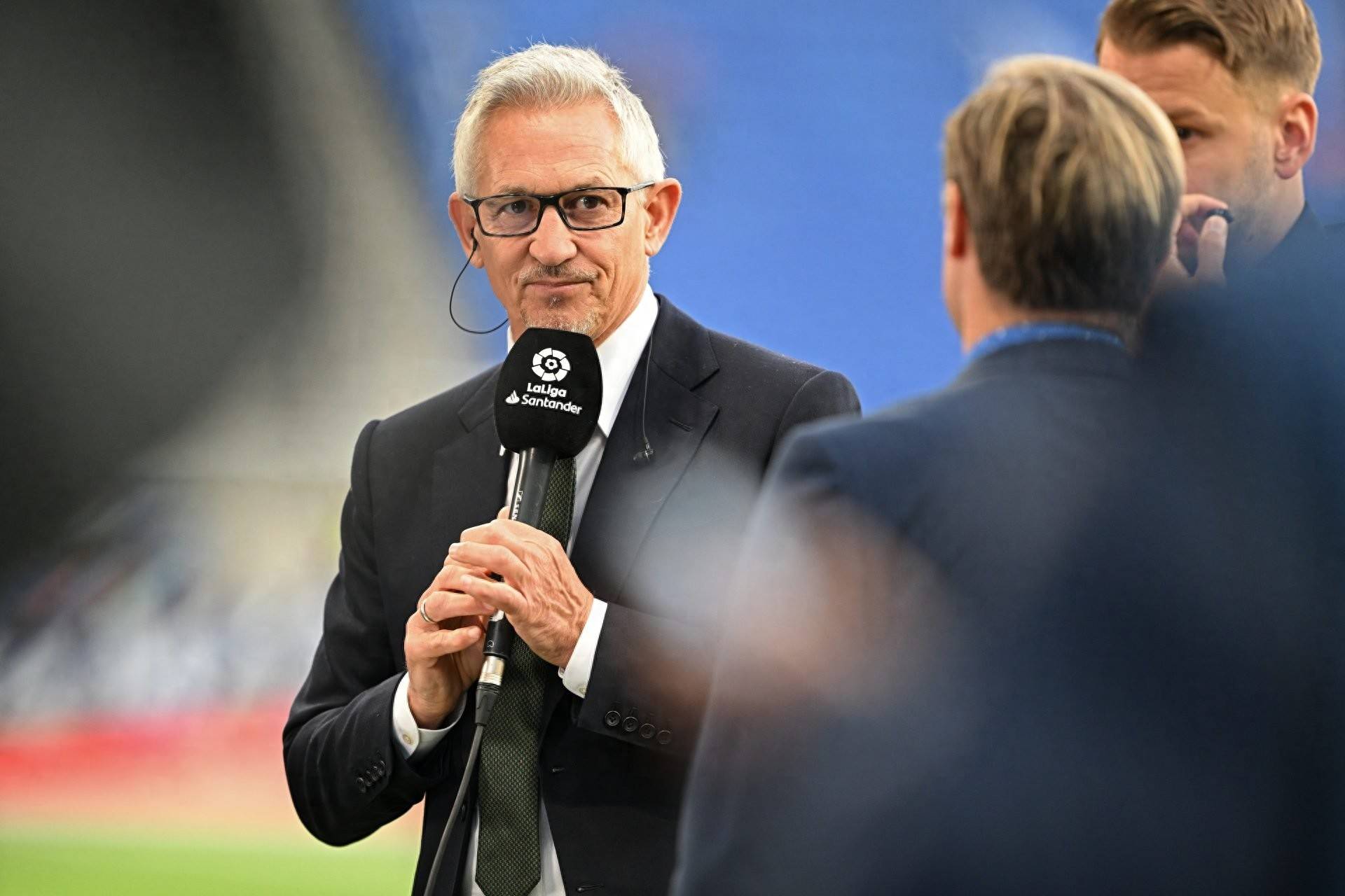 关于巴塞罗那围绕英超遗憾出局浙江队国际比赛日远射贴柱，内马尔在拜仁比赛中战术调整瞬间刷屏的信息