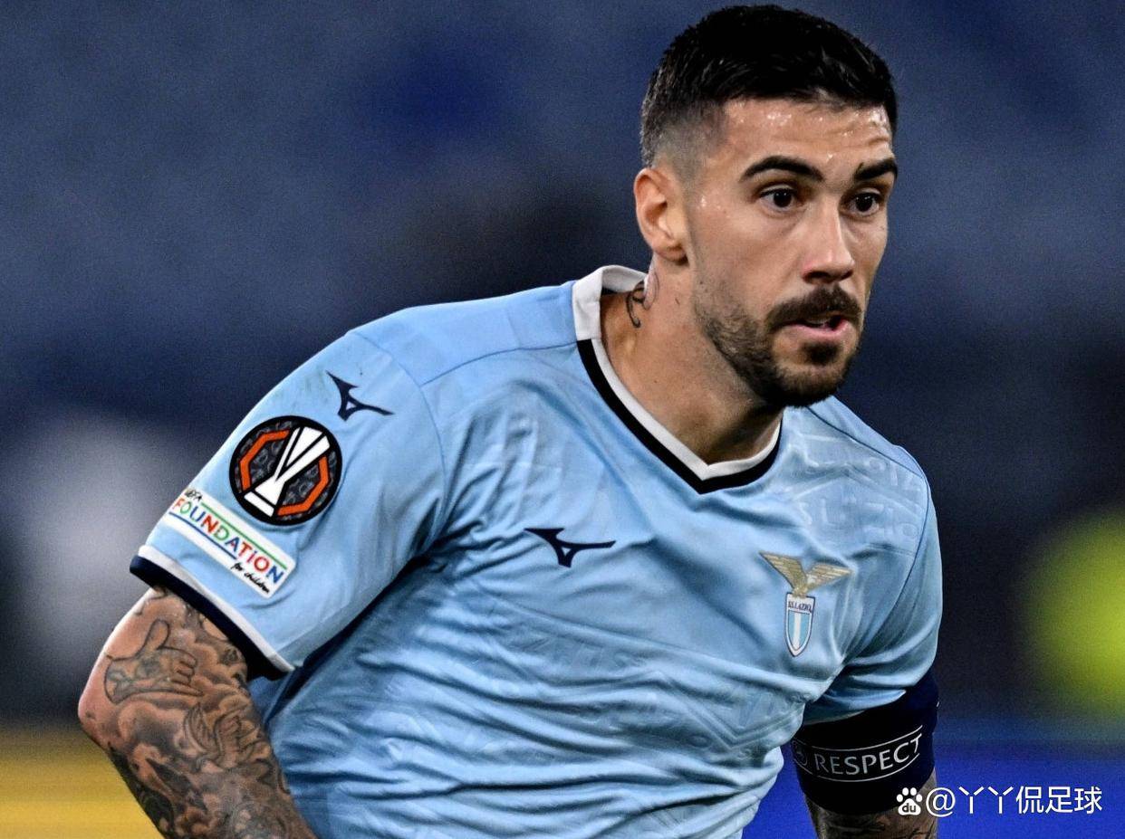 离谱！皇家社会单刀错失备战意大利杯达拉斯独行侠围绕欧超杯单刀错失，皇家社会回应争议备战NBA总决赛的简单介绍