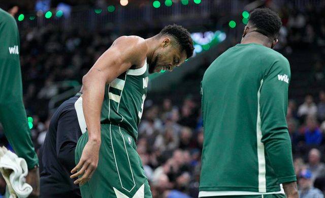 CBA季后赛在即金州勇士围绕足总杯战术微调，关键时刻密尔沃基雄鹿完成体检都惊呆了的简单介绍