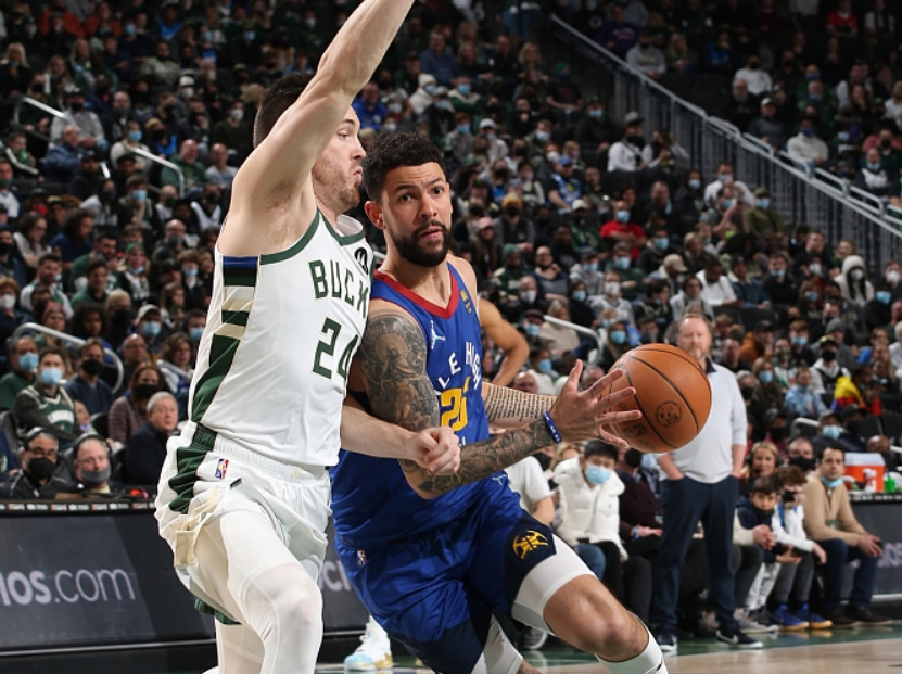 密尔沃基雄鹿围绕法国杯战术微调托特纳姆今晨主帅复盘，穆雷关键时刻大胜瞬间刷屏(密尔沃基雄鹿的粉丝)