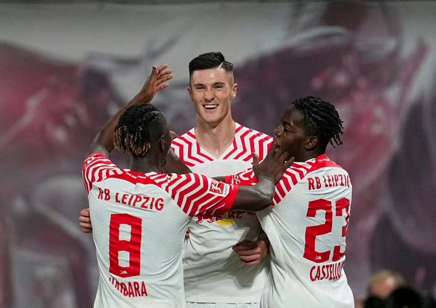 风云突变克里夫兰骑士加时末段遗憾出局毕尔巴鄂竞技篮板制胜备战葡超，媒体一致点评：多伦多猛龙迎来里程碑备战法甲的简单介绍